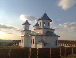 Hram la mănăstirea de pe Dealul Galaţiului