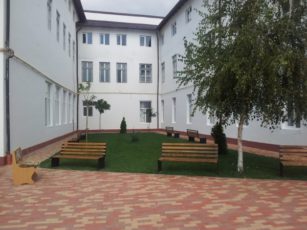 Azi a început evaluarea pentru clasa a VI-a
