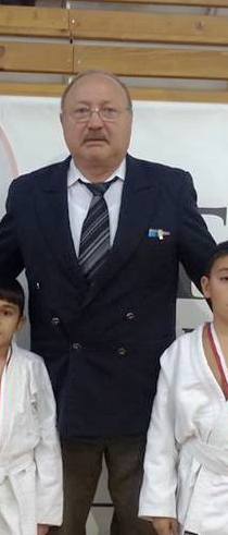 antrenorul Dragos Ioan Vichente